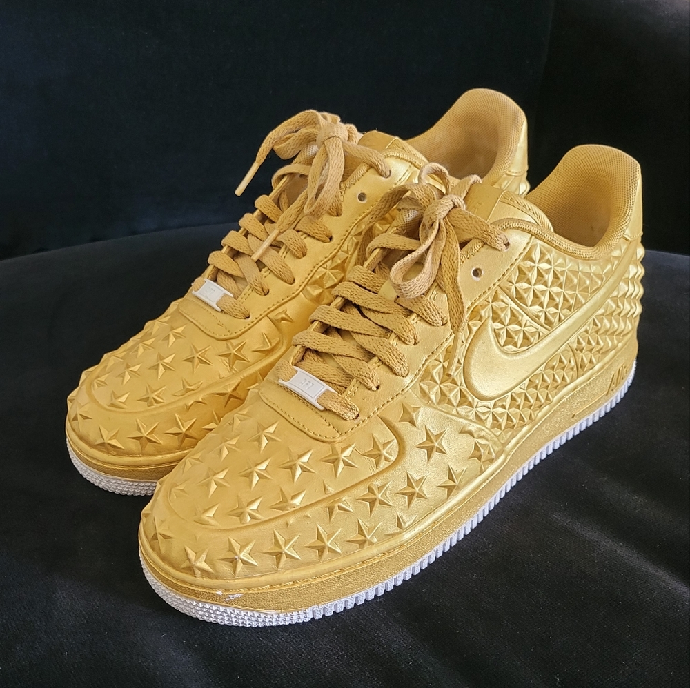 Nike Air Force 1, Customized Men's Size 10.5